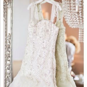 Customize kittychen Wedding gown